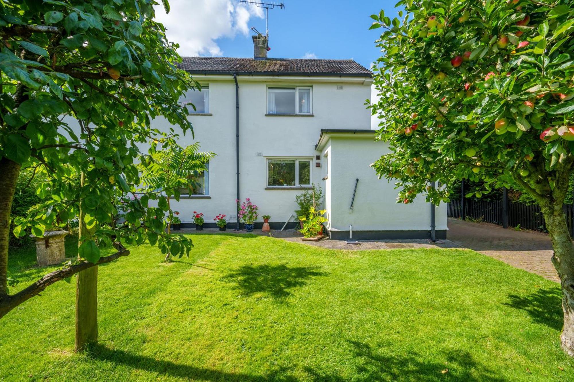 Holiday home Apple Byrd - Short Stroll Into Town Centre