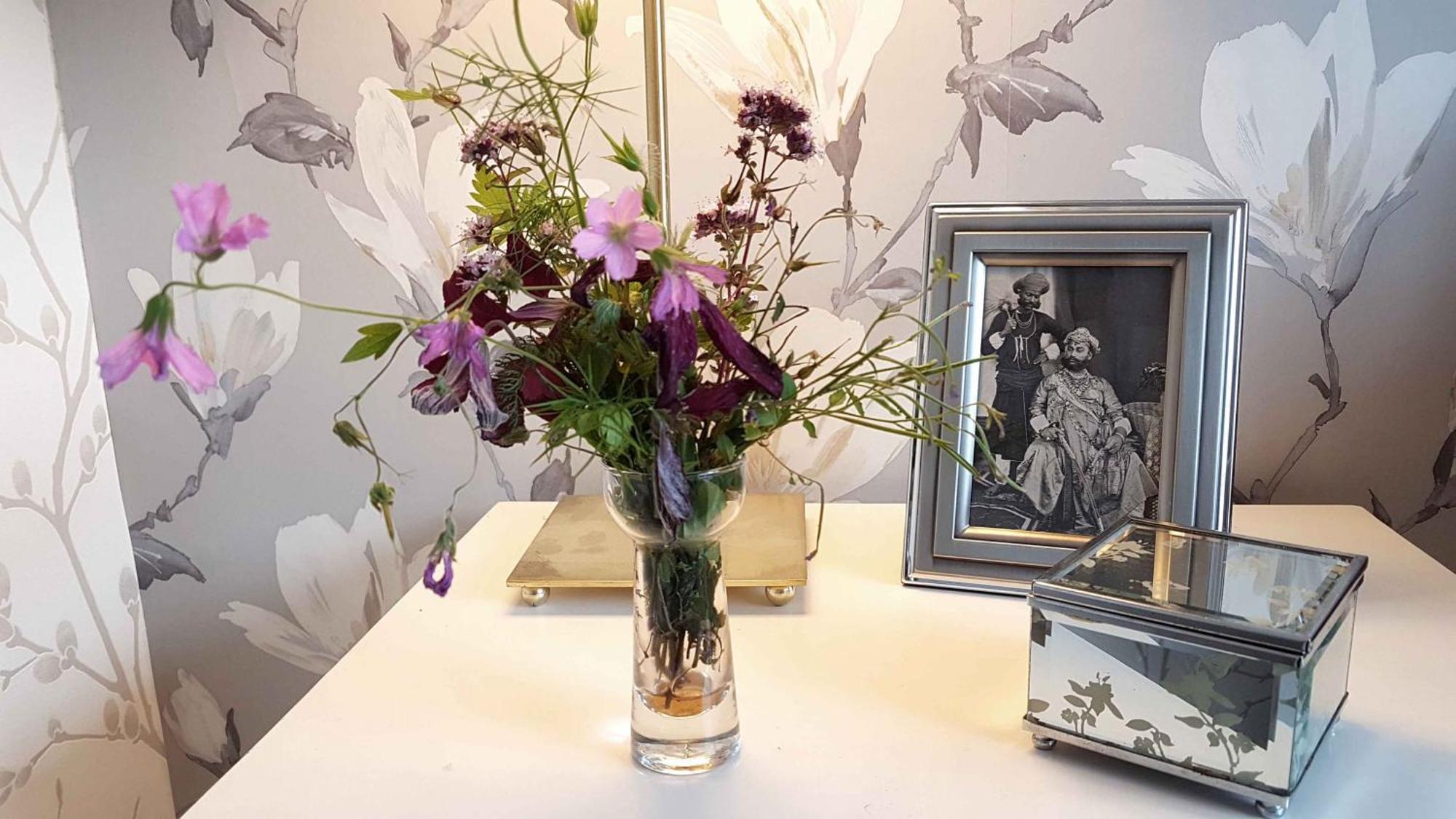 Apple Byrd - Short Stroll Into Town Centre Holiday home