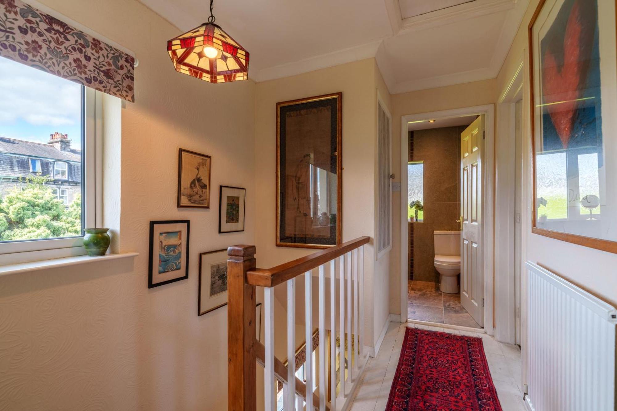 Apple Byrd - Short Stroll Into Town Centre Holiday home *