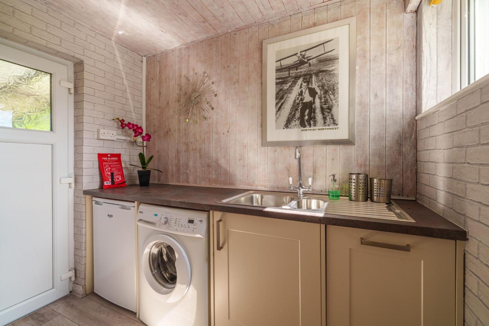 Holiday home Apple Byrd - Short Stroll Into Town Centre *